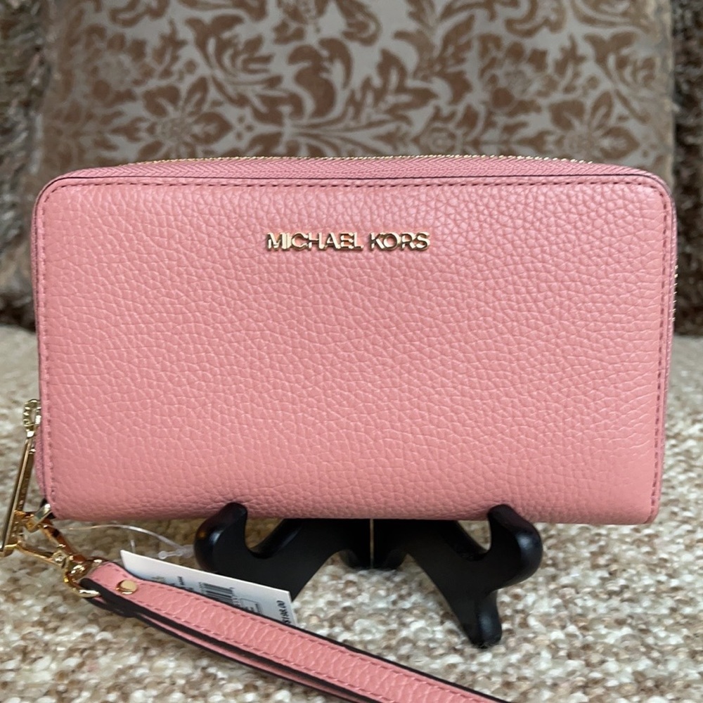 Michael Kors Jet Set Travel LG Flat MF Phone Case - Picture 3 of 15